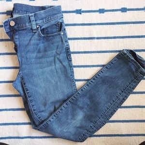 Ann Taylor 4P skinny jeans